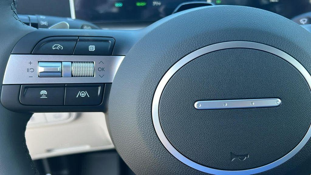 new 2026 Hyundai TUCSON Hybrid car, priced at $44,365