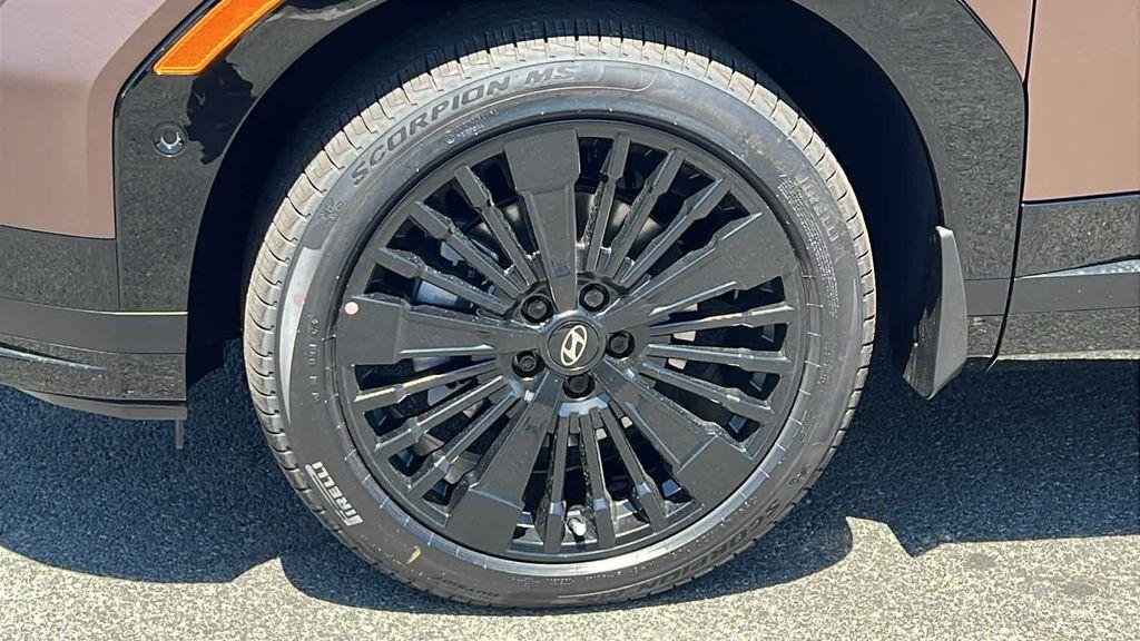 new 2025 Hyundai SANTA FE HEV car, priced at $53,185