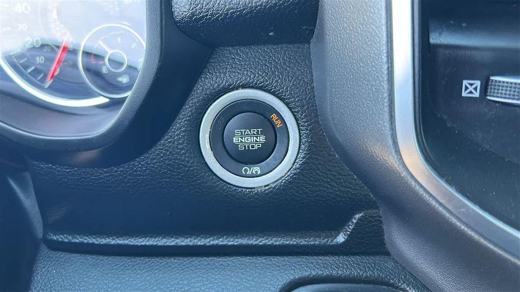 used 2025 Ram 1500 car, priced at $42,662
