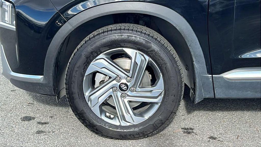 used 2021 Hyundai Santa Fe car, priced at $19,500