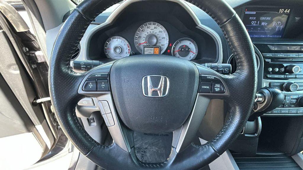 used 2014 Honda Pilot car, priced at $15,553