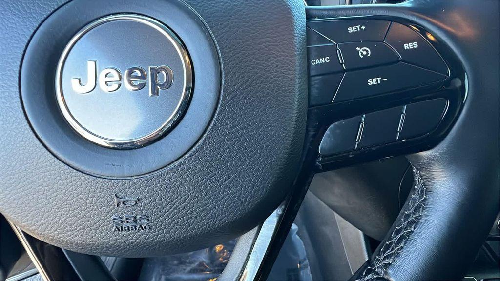 used 2021 Jeep Cherokee car, priced at $20,985