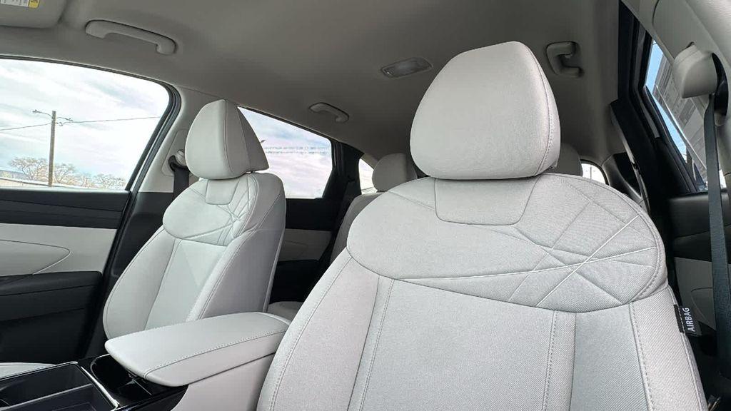 new 2026 Hyundai TUCSON Hybrid car, priced at $36,855