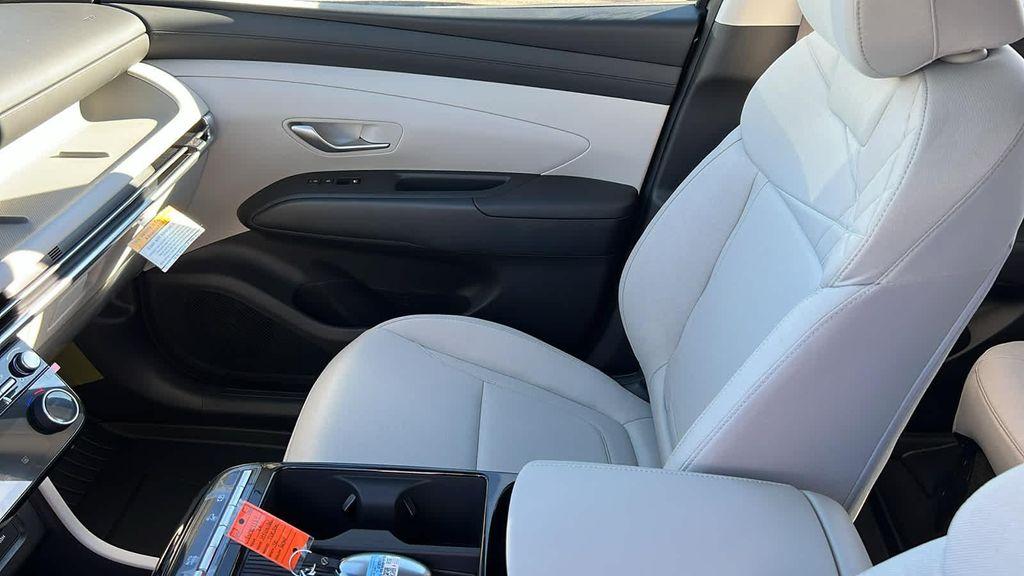 new 2026 Hyundai TUCSON Hybrid car, priced at $34,300