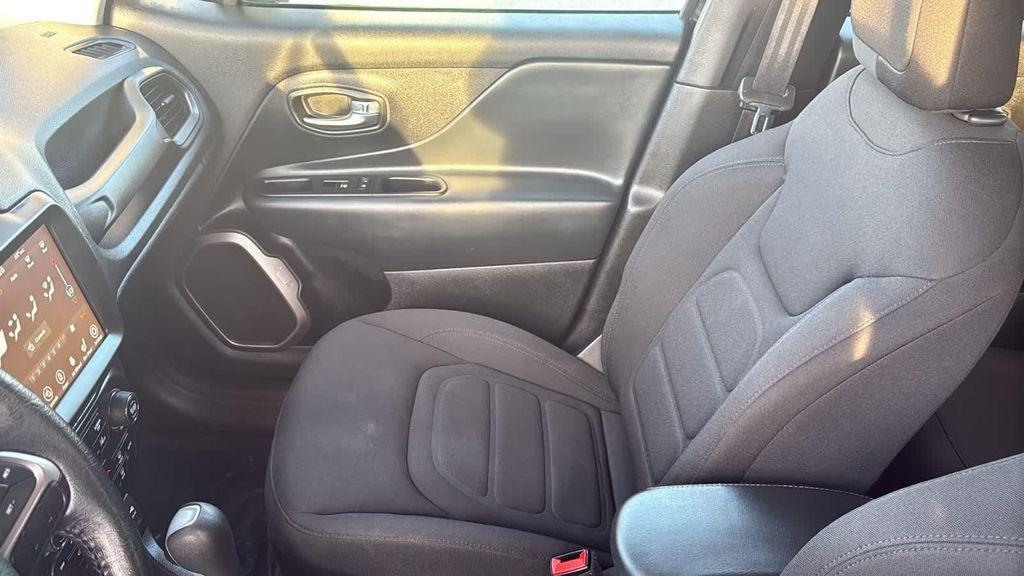 used 2022 Jeep Renegade car, priced at $19,295