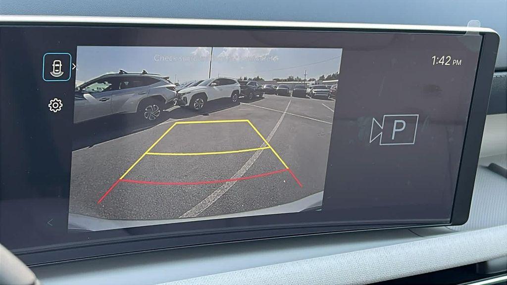 new 2025 Hyundai Tucson car, priced at $37,070