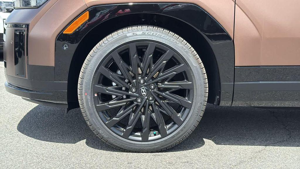 used 2025 Hyundai Santa Fe car, priced at $48,588