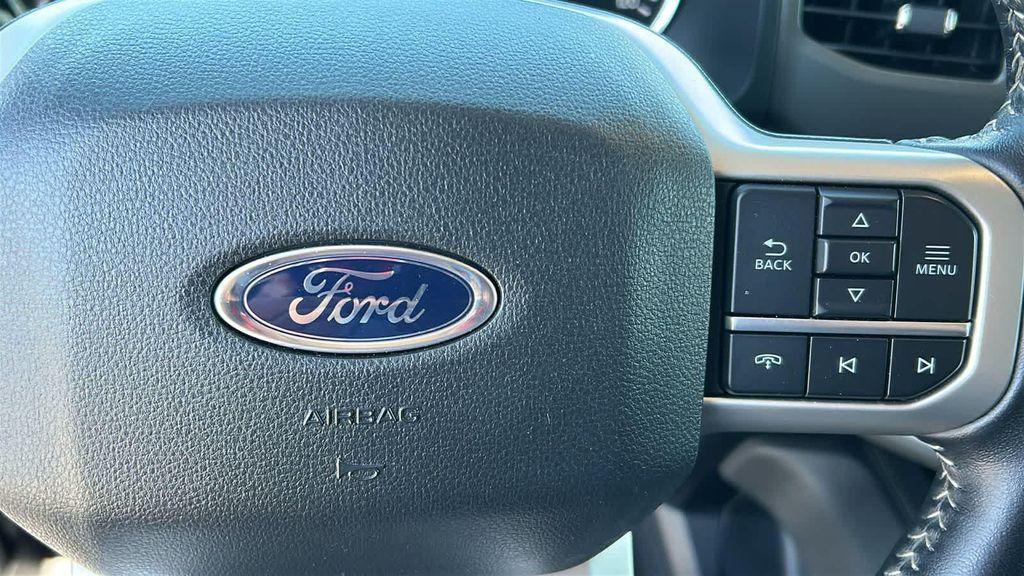 used 2024 Ford Expedition car, priced at $47,503