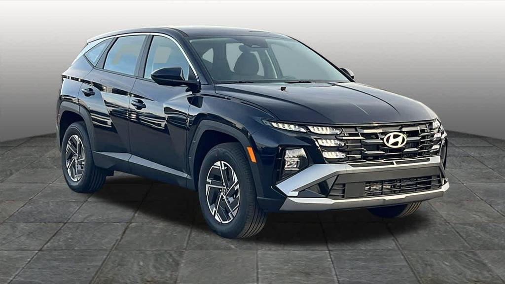 new 2026 Hyundai TUCSON Hybrid car, priced at $34,290