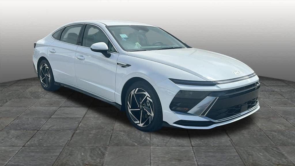 new 2026 Hyundai Sonata car, priced at $33,085