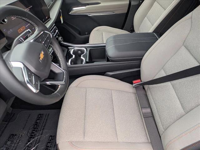 new 2025 Chevrolet Traverse car, priced at $38,300