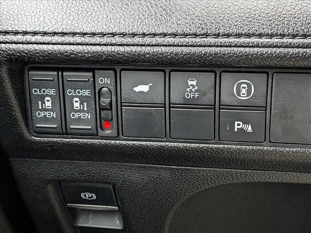 used 2021 Honda Odyssey car, priced at $31,000