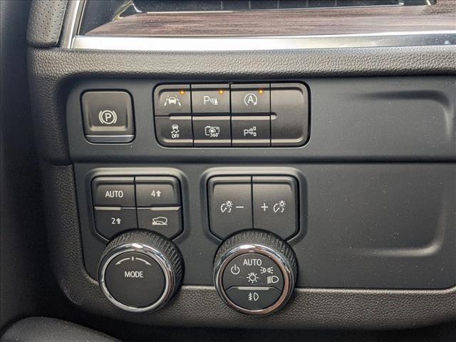 new 2025 Chevrolet Suburban car, priced at $74,988