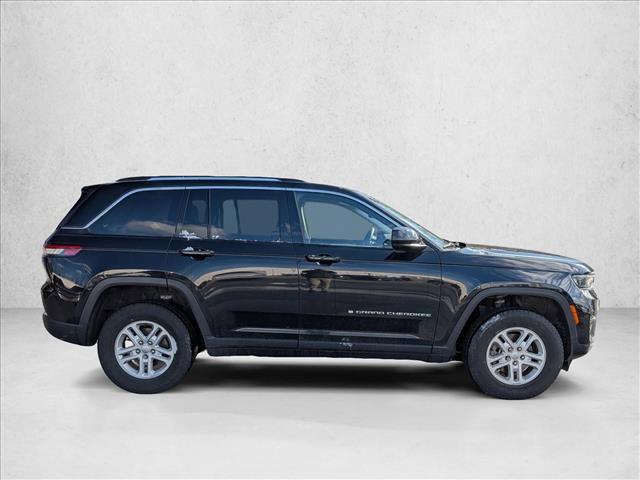 used 2022 Jeep Grand Cherokee car, priced at $27,800