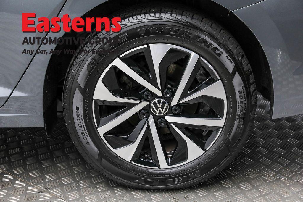 used 2024 Volkswagen Jetta car, priced at $16,950