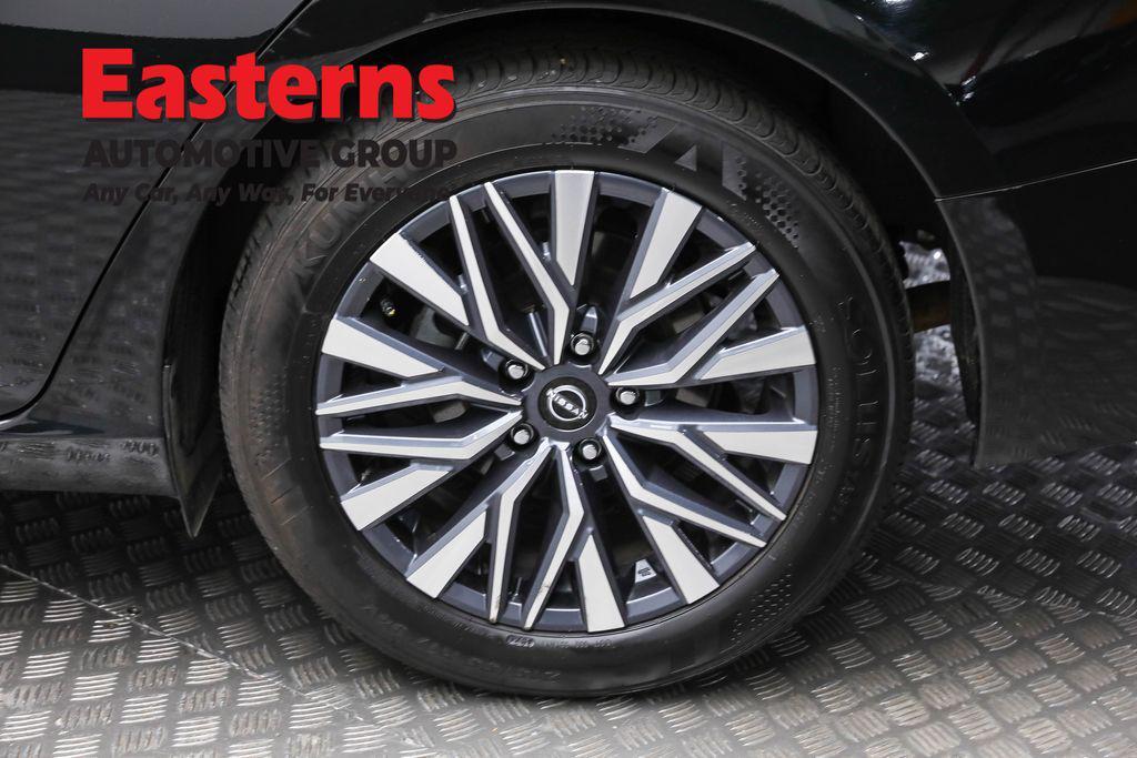 used 2025 Nissan Altima car, priced at $20,290