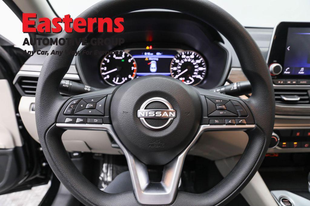 used 2025 Nissan Altima car, priced at $20,290