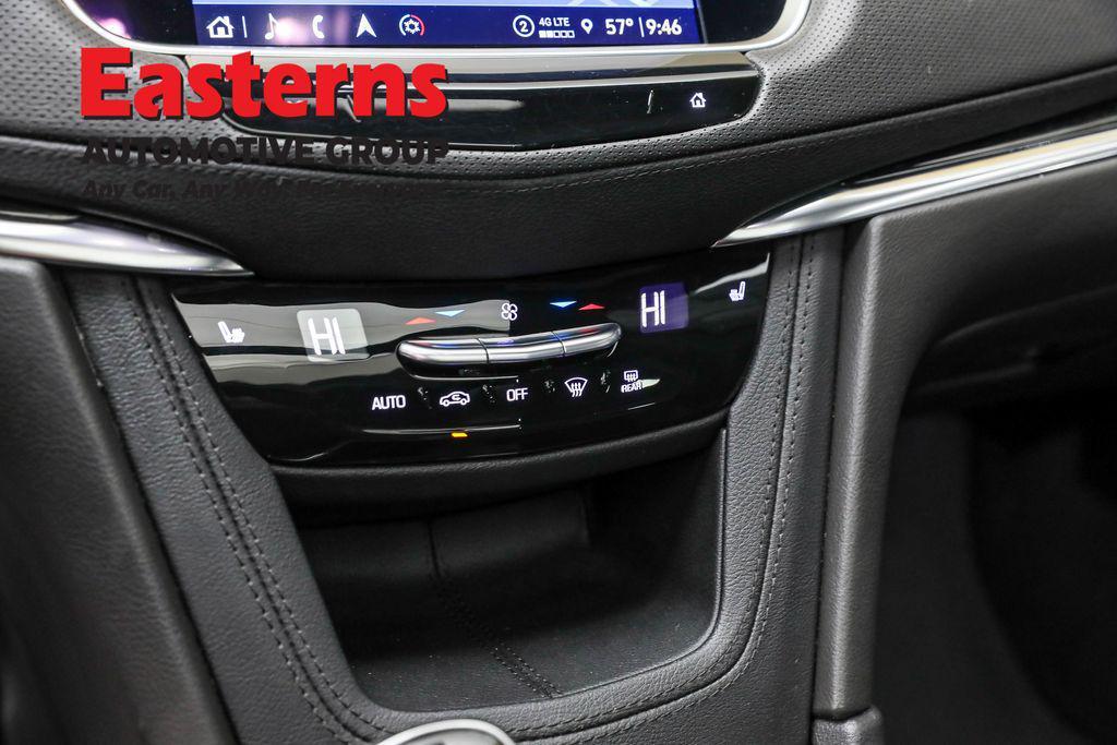 used 2022 Cadillac XT5 car, priced at $29,875