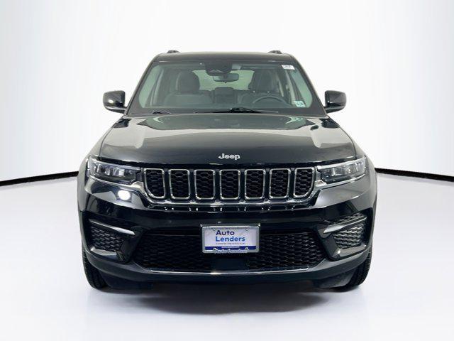 used 2023 Jeep Grand Cherokee car, priced at $27,355