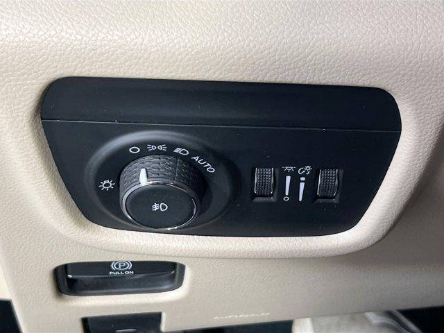 used 2023 Jeep Grand Cherokee car, priced at $32,191