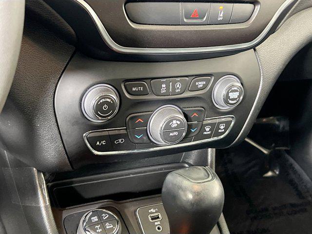 used 2022 Jeep Cherokee car, priced at $23,996