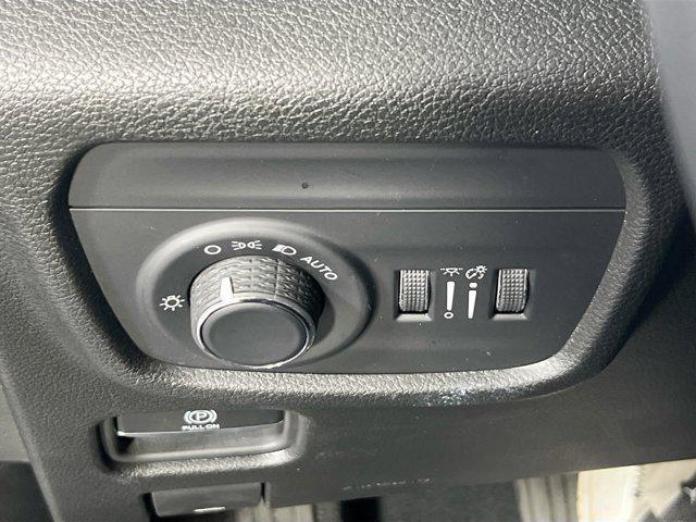 used 2023 Jeep Grand Cherokee car, priced at $33,245