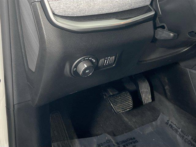 used 2022 Jeep Compass car, priced at $21,129