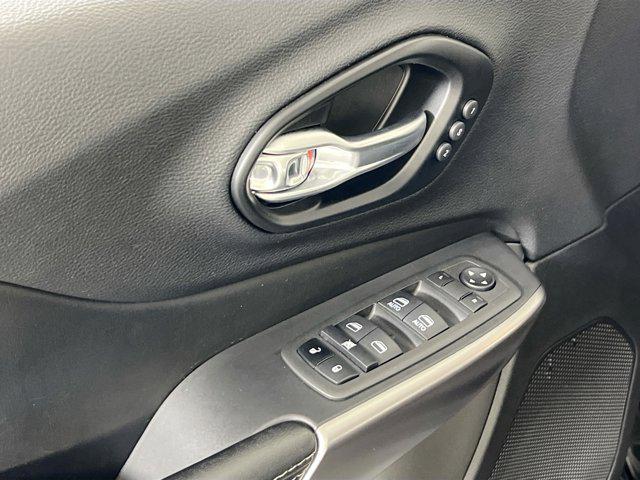 used 2022 Jeep Cherokee car, priced at $23,972