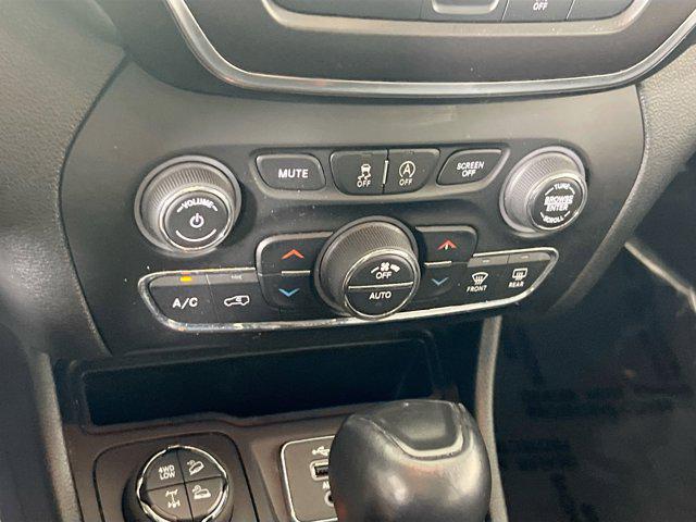 used 2022 Jeep Cherokee car, priced at $22,451