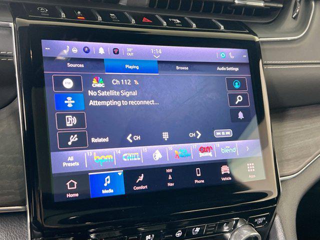 used 2022 Jeep Grand Cherokee car, priced at $36,311