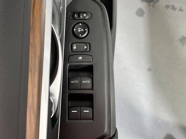 used 2022 Honda CR-V car, priced at $30,536