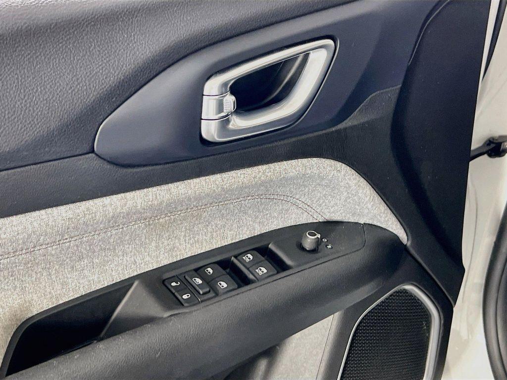 used 2022 Jeep Compass car, priced at $21,652