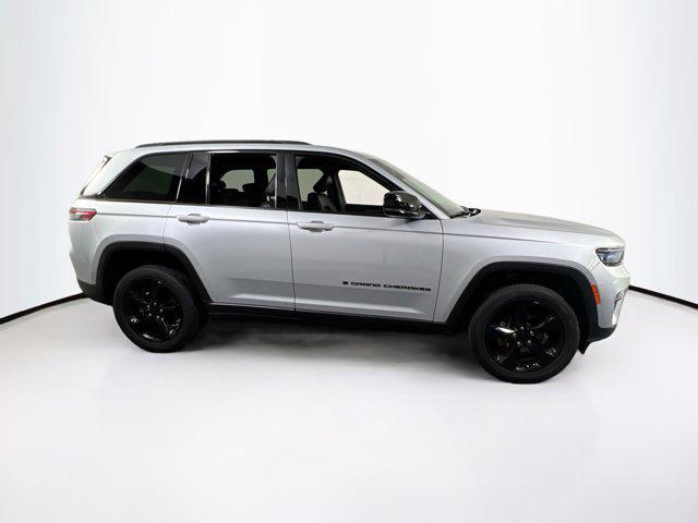 used 2023 Jeep Grand Cherokee car, priced at $32,744