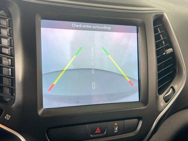 used 2022 Jeep Cherokee car, priced at $24,394