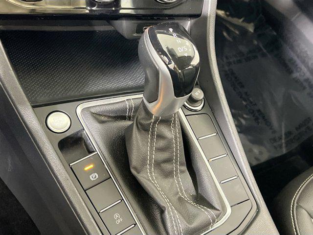 used 2022 Volkswagen Jetta car, priced at $17,793