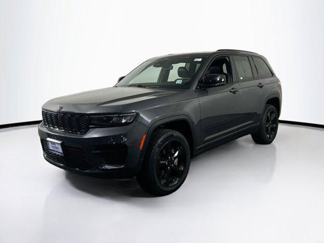 used 2022 Jeep Grand Cherokee car, priced at $29,255