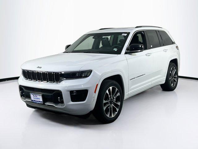 used 2023 Jeep Grand Cherokee car, priced at $39,595