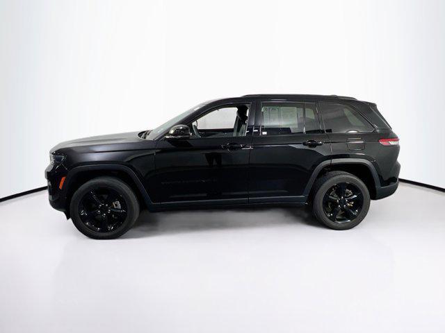 used 2023 Jeep Grand Cherokee car, priced at $33,391