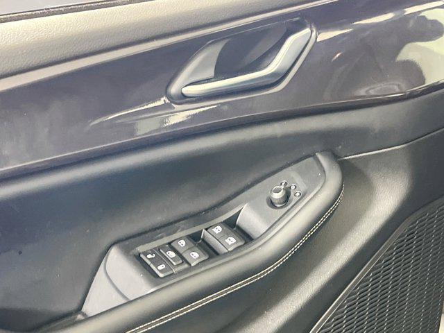 used 2023 Jeep Grand Cherokee car, priced at $33,474