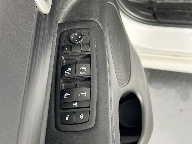 used 2022 Jeep Grand Cherokee car, priced at $27,337