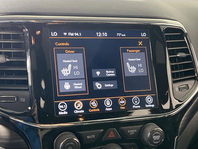 used 2022 Jeep Grand Cherokee car, priced at $27,337