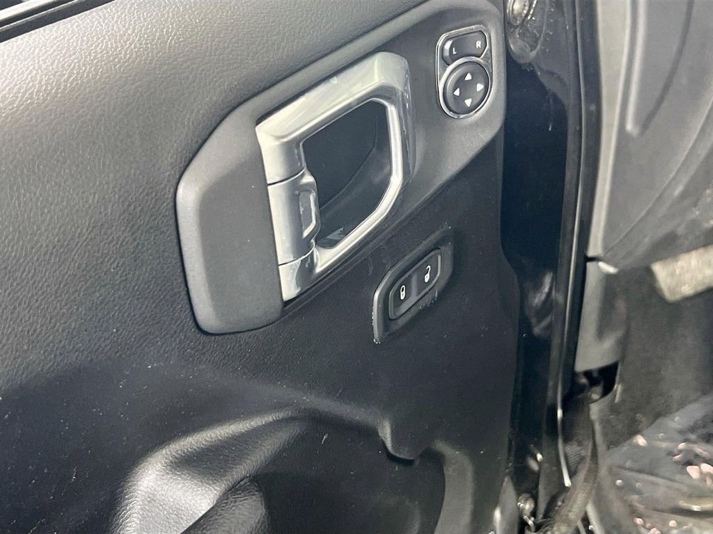 used 2022 Jeep Wrangler Unlimited car, priced at $32,279