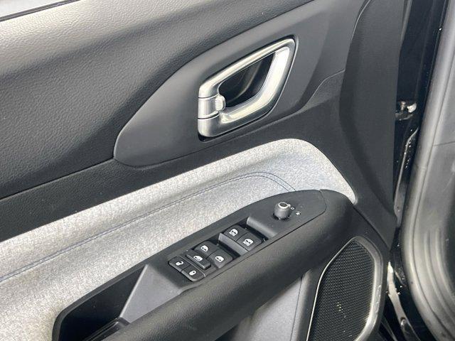 used 2022 Jeep Compass car, priced at $20,995