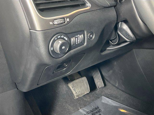 used 2022 Jeep Cherokee car, priced at $23,415