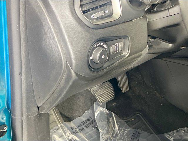 used 2022 Jeep Renegade car, priced at $22,324