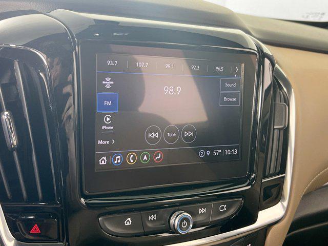 used 2023 Chevrolet Traverse car, priced at $35,877