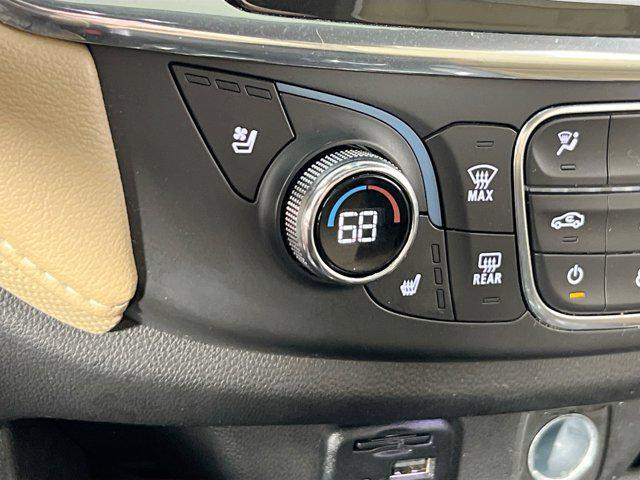 used 2023 Chevrolet Traverse car, priced at $35,877