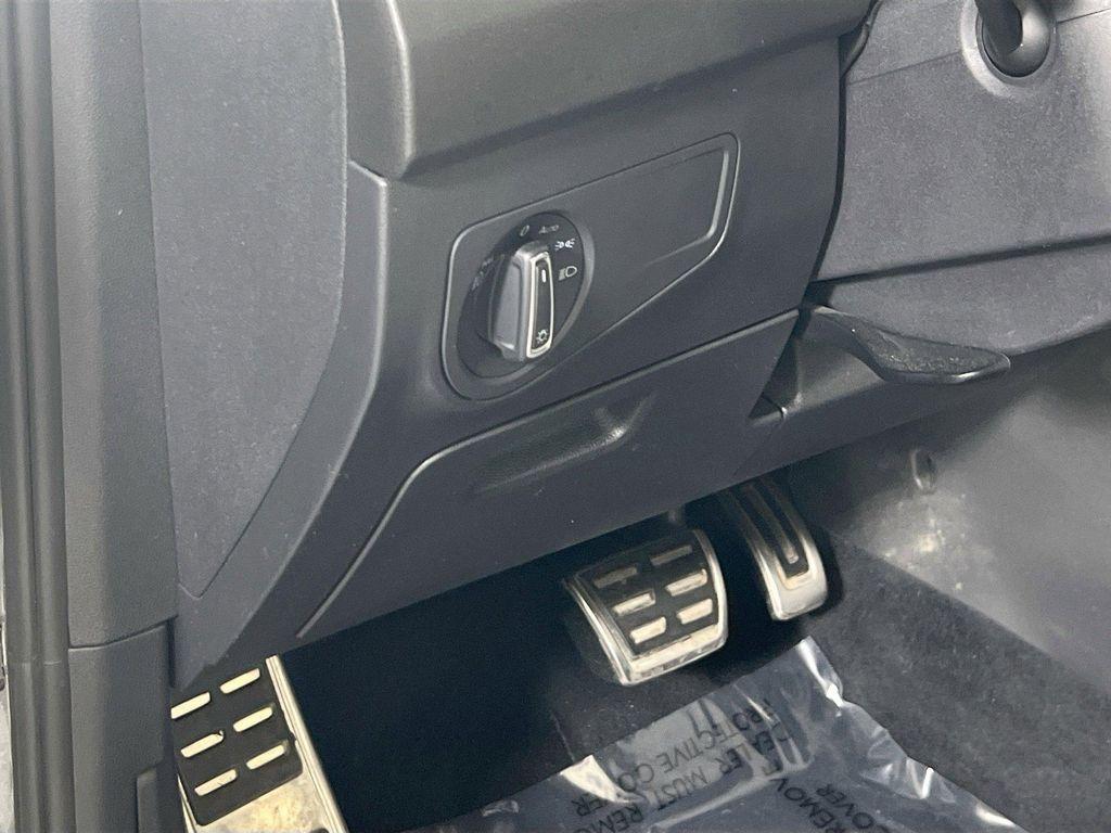 used 2021 Volkswagen Tiguan car, priced at $19,008