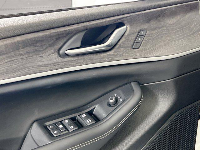 used 2023 Jeep Grand Cherokee car, priced at $32,973