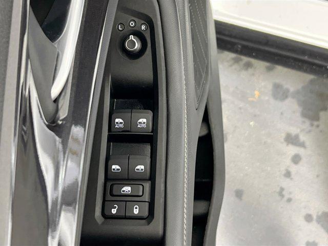 used 2023 Jeep Grand Cherokee car, priced at $30,272